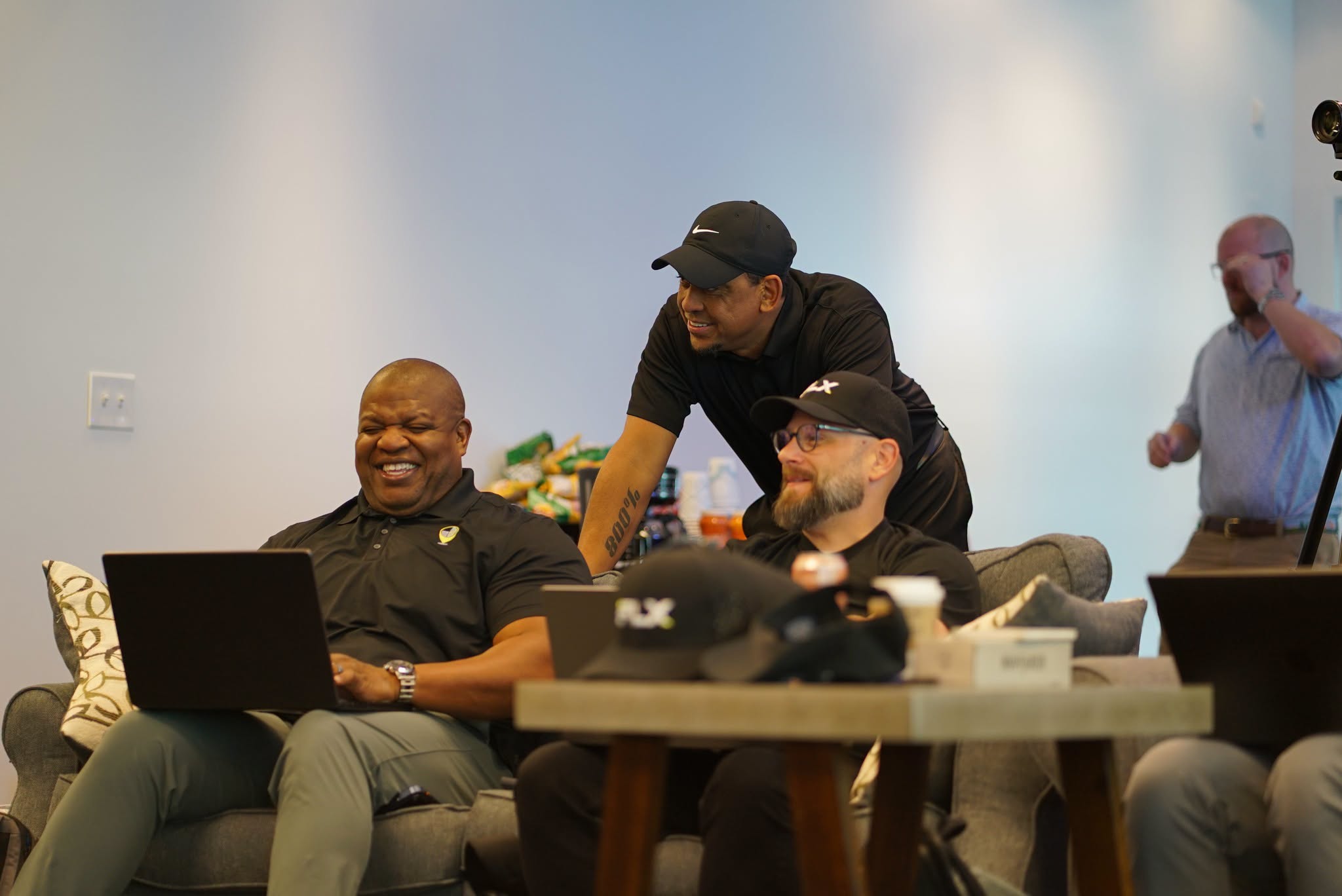 800% dealer community event moment